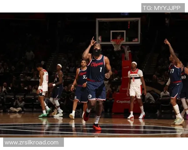 快船客场大胜奇才,继续领跑西部 快船客场大胜奇才,继续领跑西部