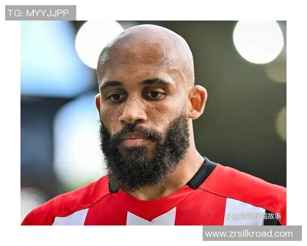 曼联签下巴西前锋，引发球迷热议