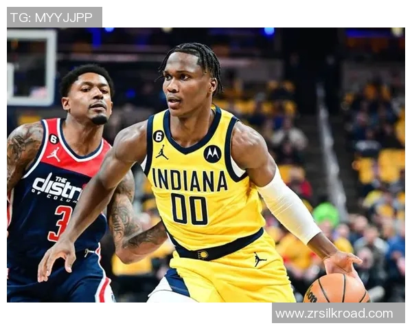 活塞新秀展现出色表现,获得主教练大力表扬 活塞新秀展现出色表现,获得主教练大力表扬